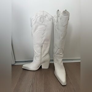 L’intervalle White Leather Cowboy Boots